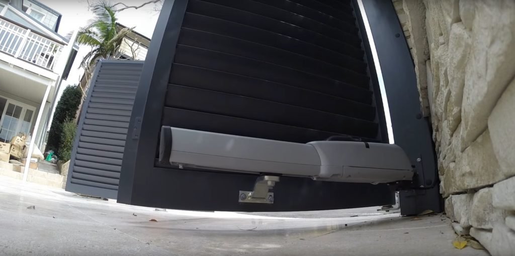 folding autogate system