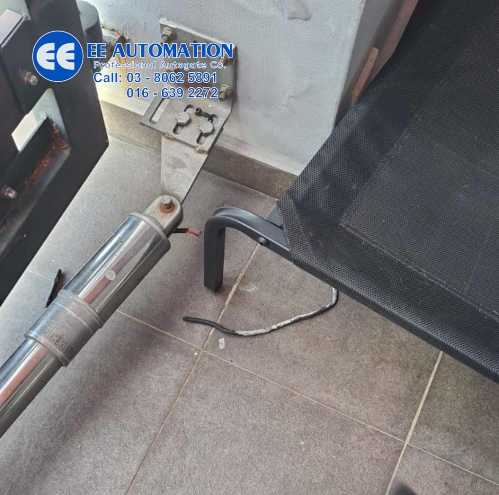OAE Swing Autogate Repair Bangi