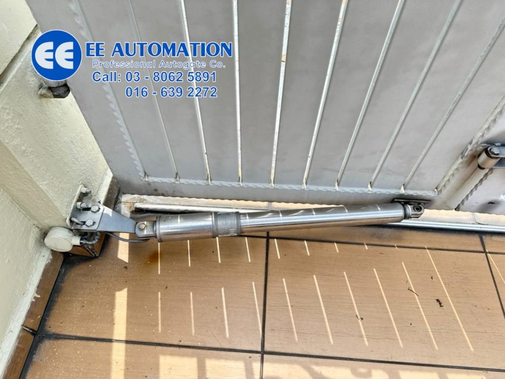 Tronica Stainless Steel Arm Autogate Subang